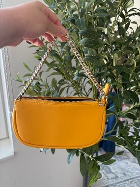 Forever 21 Yellow Mini Shoulder Bag with Gold Chain